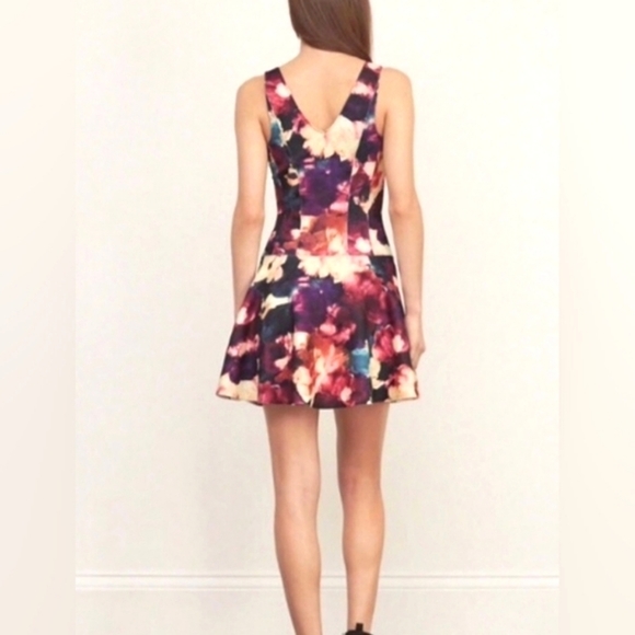 Abercrombie & Fitch Scuba A-Line Dress Size Small - Picture 3 of 8